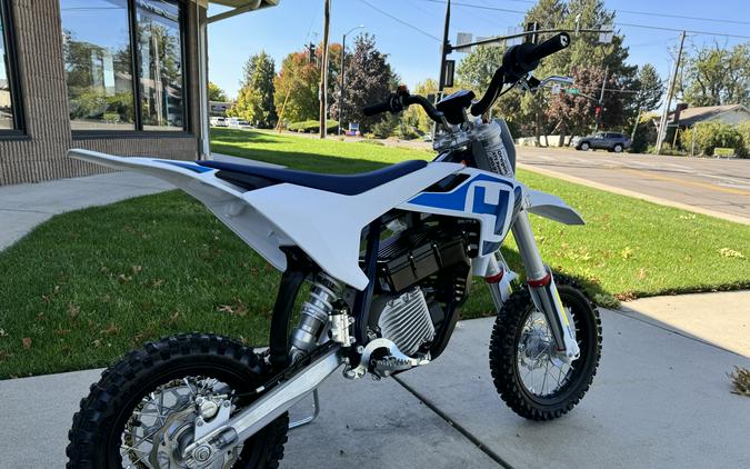 2020 Husqvarna Motorcycles EE 5