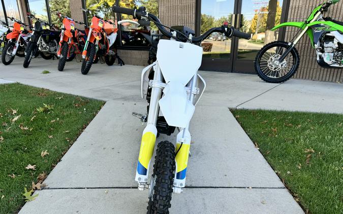 2020 Husqvarna Motorcycles EE 5