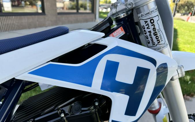 2020 Husqvarna Motorcycles EE 5