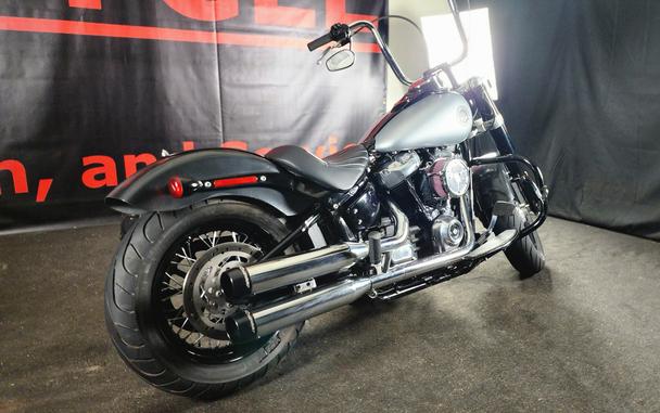 2020 HARLEY-DAVIDSON FLSL SOFTAIL SLIM - F045560