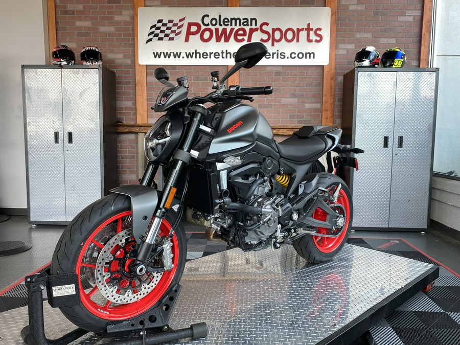 2024 Ducati Monster Plus