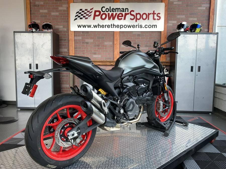 2024 Ducati Monster Plus