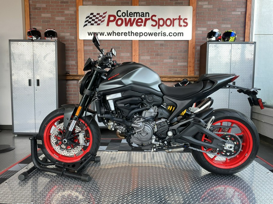 2024 Ducati Monster Plus