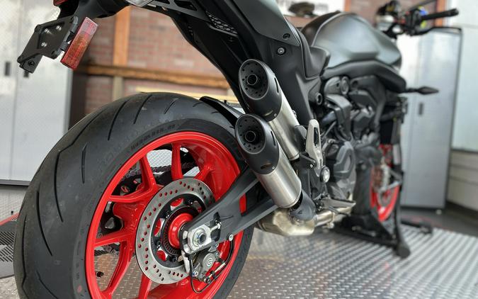 2024 Ducati Monster Plus