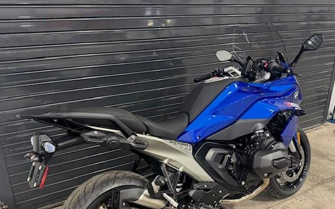 2026 BMW R1300 RS
