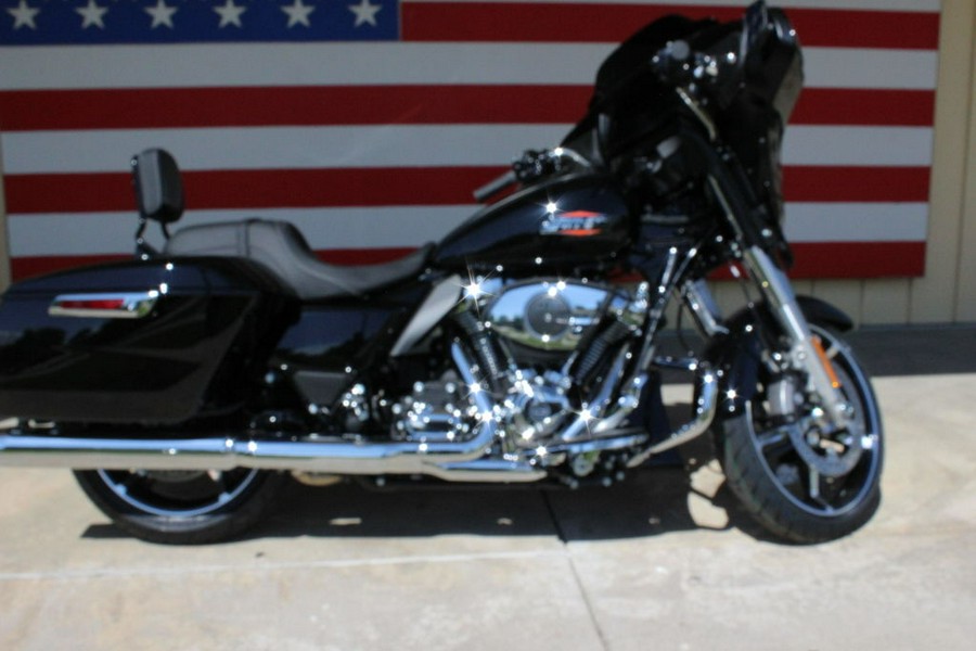 2024 Harley-Davidson® FLHX - Street Glide®