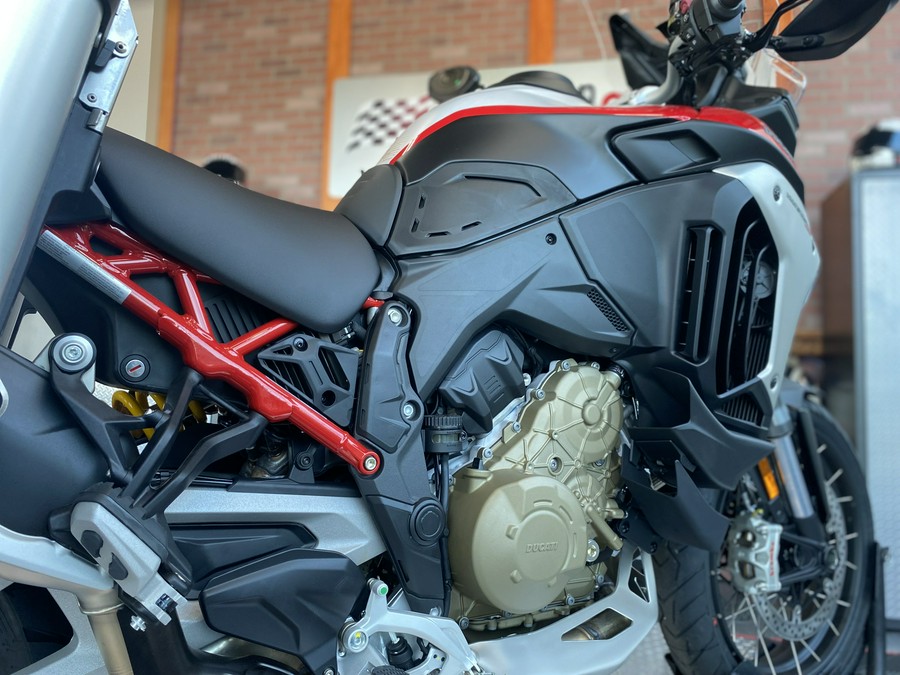 2024 Ducati Multistrada V4 Rally