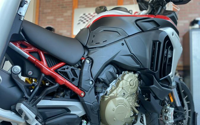 2024 Ducati Multistrada V4 Rally