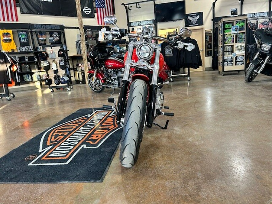 2026 Harley-Davidson® Breakout®