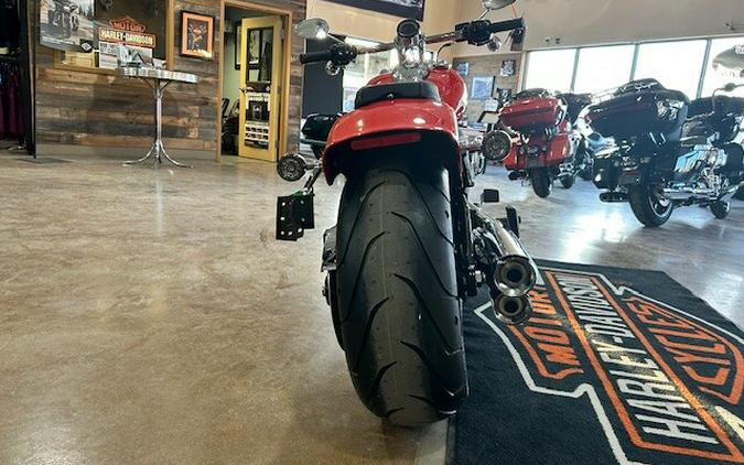 2026 Harley-Davidson® Breakout®