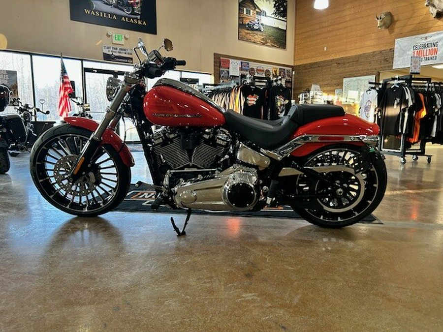 2026 Harley-Davidson® Breakout®