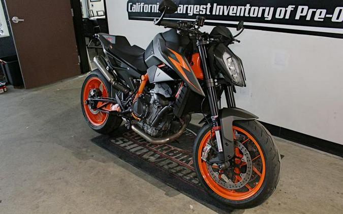 2020 KTM 890 Duke R
