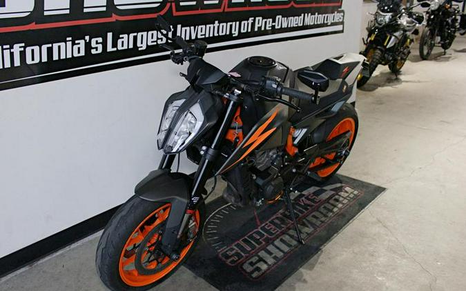2020 KTM 890 Duke R