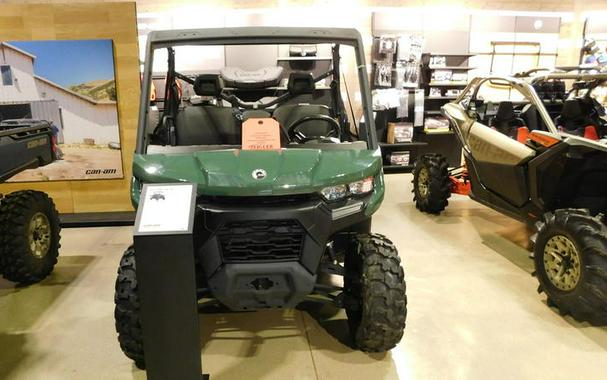 2024 Can-Am® Defender DPS HD9 Tundra Green