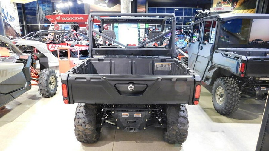 2024 Can-Am® Defender DPS HD9 Tundra Green