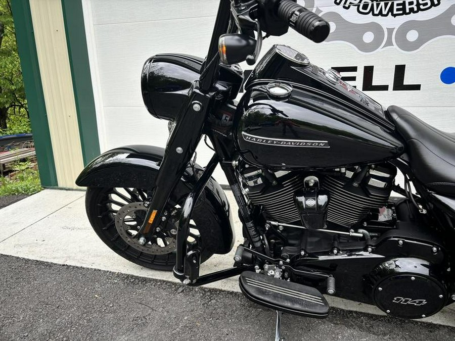 2019 Harley-Davidson® FLHRXS - Road King® Special