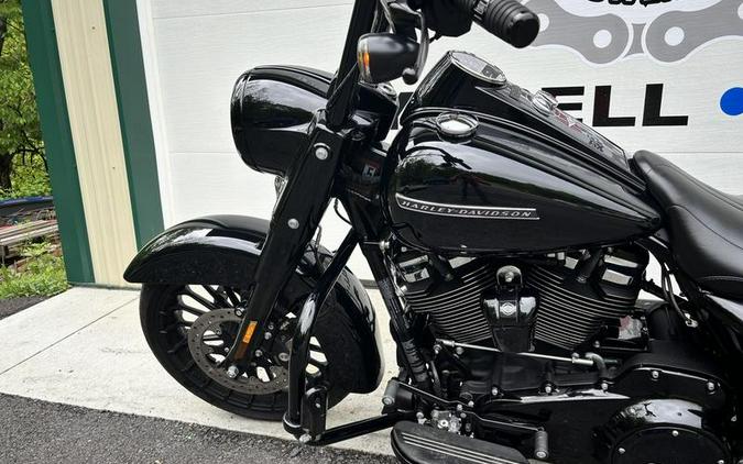 2019 Harley-Davidson® FLHRXS - Road King® Special