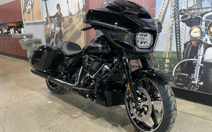 2024 Harley-Davidson FLHX - Street Glide