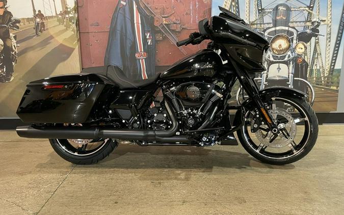 2024 Harley-Davidson FLHX - Street Glide