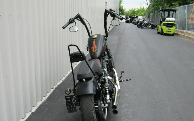 2013 Harley-Davidson® XL883N - Sportster® Iron 883™