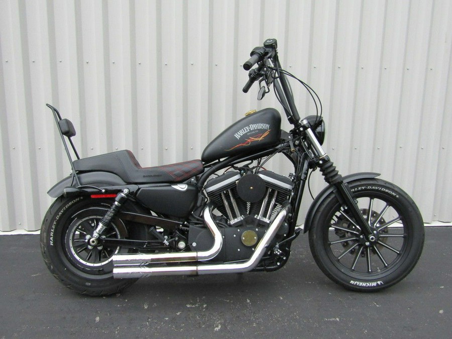 2013 Harley-Davidson® XL883N - Sportster® Iron 883™