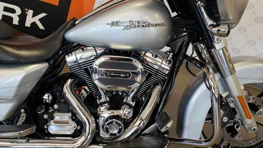 2015 Harley-Davidson Street Glide® Special