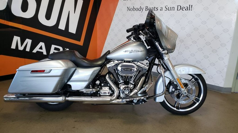 2015 Harley-Davidson Street Glide® Special