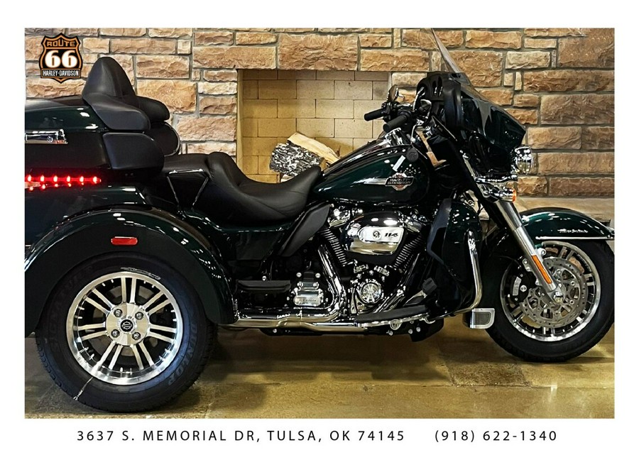 2024 Harley-Davidson Tri Glide Ultra Vivid Black