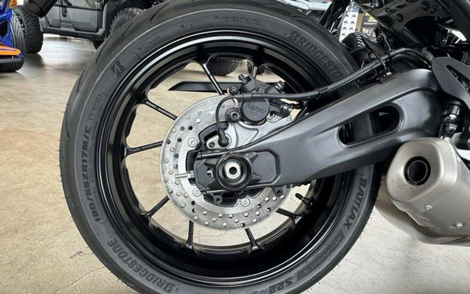 2025 Yamaha YZFR7SCB R7