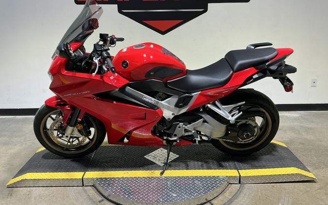 2014 Honda Interceptor®