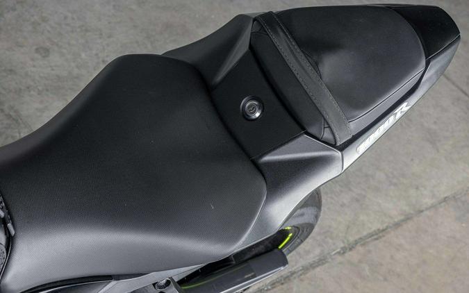 2023 SUZUKI GSX-R1000R Metallic Matte Black No. 2 / Glass Sparkle Black - P7100400