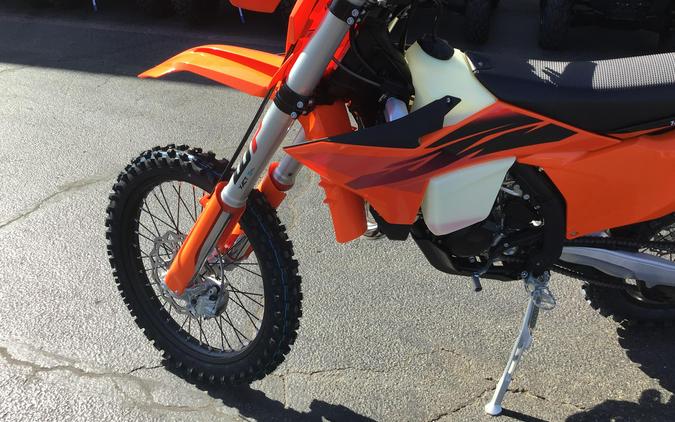 2027 KTM 125 XC