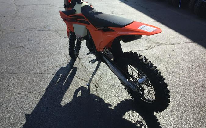 2027 KTM 125 XC