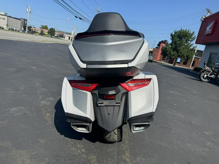 2018 Honda® Gold Wing Tour Automatic DCT Pearl Hawkseye Blue