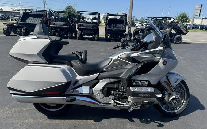 2018 Honda® Gold Wing Tour Automatic DCT Pearl Hawkseye Blue