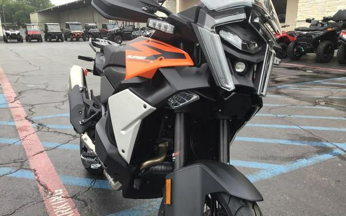 2027 KTM 1390 SUPER ADVENTURE S EVO