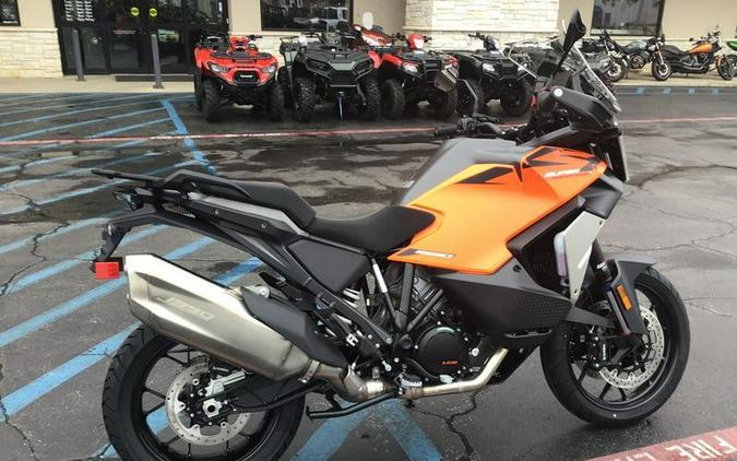 2027 KTM 1390 SUPER ADVENTURE S EVO