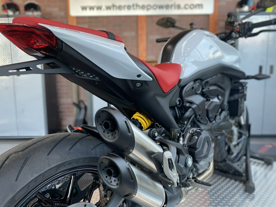 2024 Ducati Monster Plus