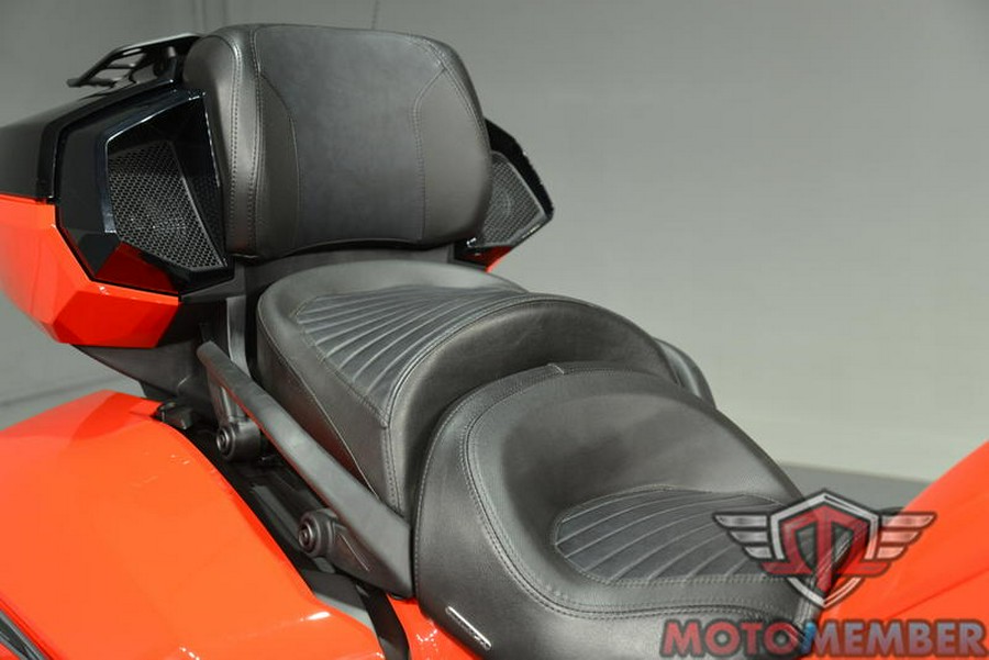 2022 Can-Am® Spyder F3 Limited Chrome Wheels