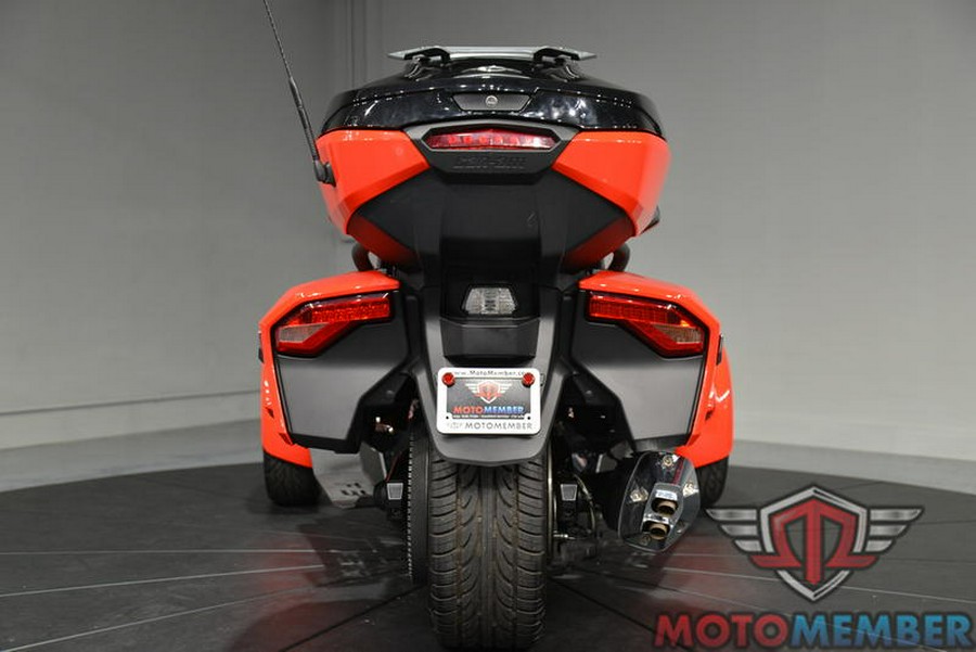 2022 Can-Am® Spyder F3 Limited Chrome Wheels