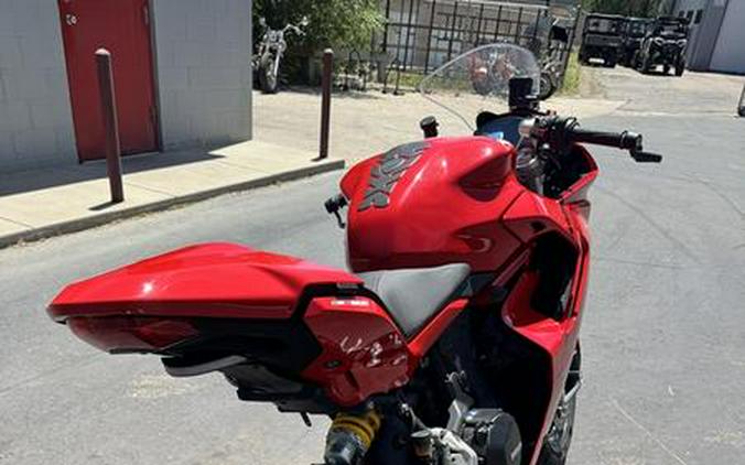 2023 Ducati SuperSport 950 Ducati Red