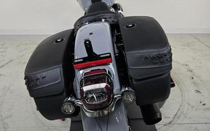 2026 Harley-Davidson® FLHC - Heritage Classic