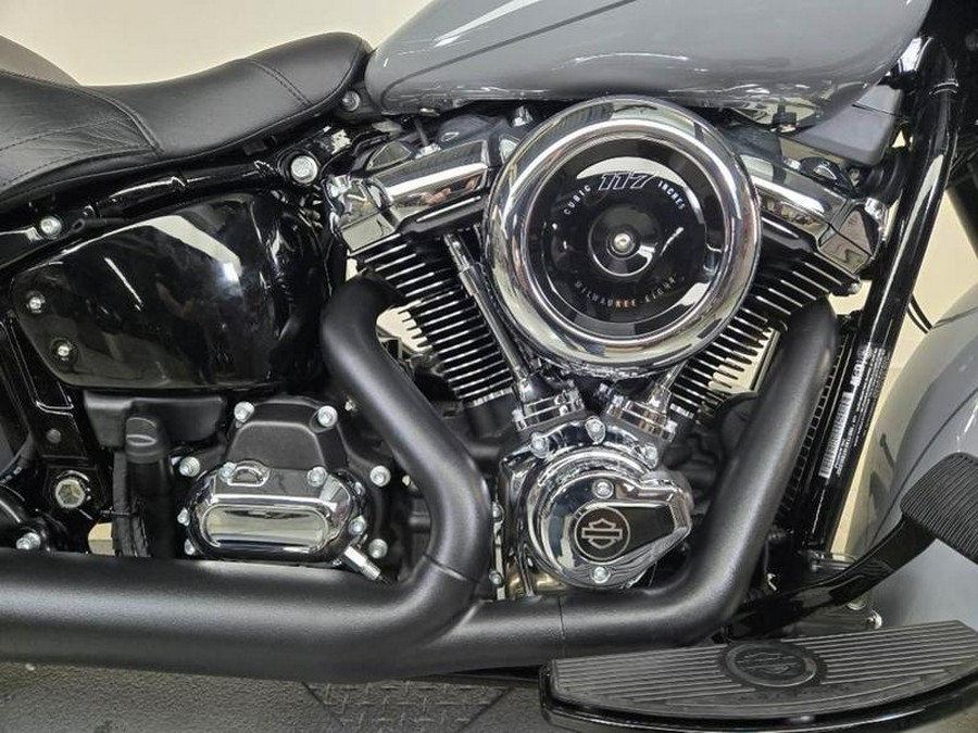 2026 Harley-Davidson® FLHC - Heritage Classic