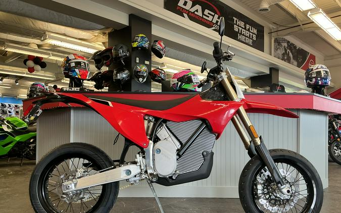2026 VARG SM 80 HP - Stark Future