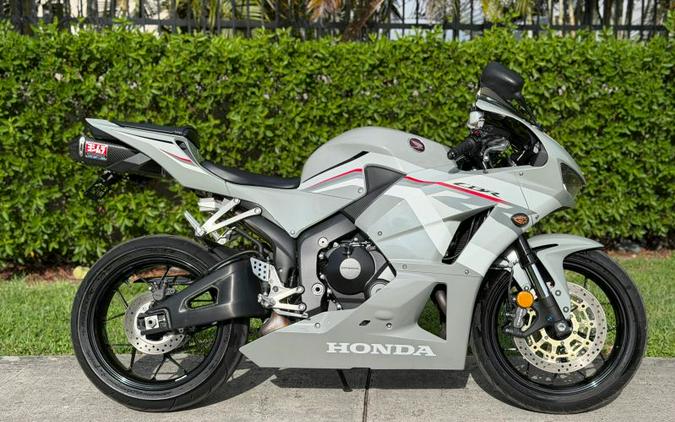 2025 Honda CBR600RR