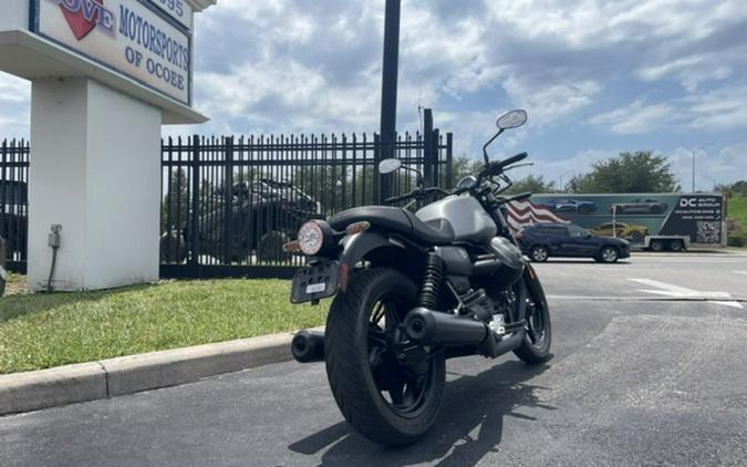 2024 Moto Guzzi V7 Stone