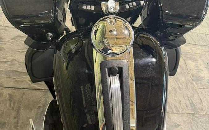 2022 Harley-Davidson Road Glide Limited BLACK 667255P