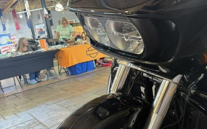 2022 Harley-Davidson Road Glide Limited BLACK 667255P