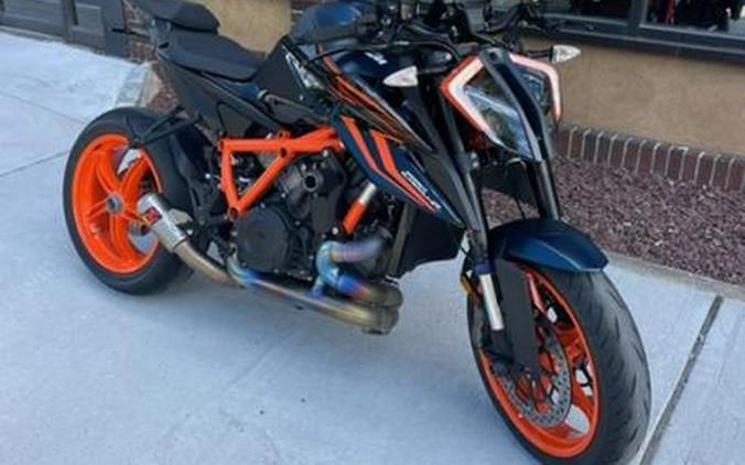 2023 KTM 1290 Super Duke R Evo