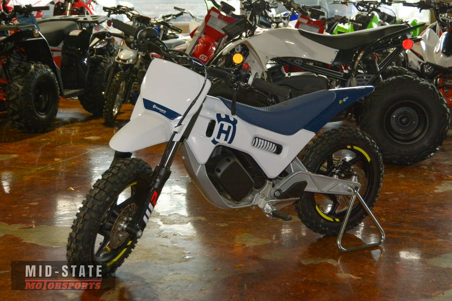 2024 Husqvarna® EE 2